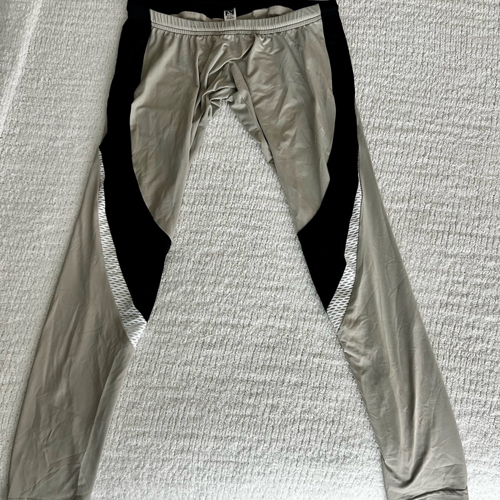 N2N low rise men’s leggings